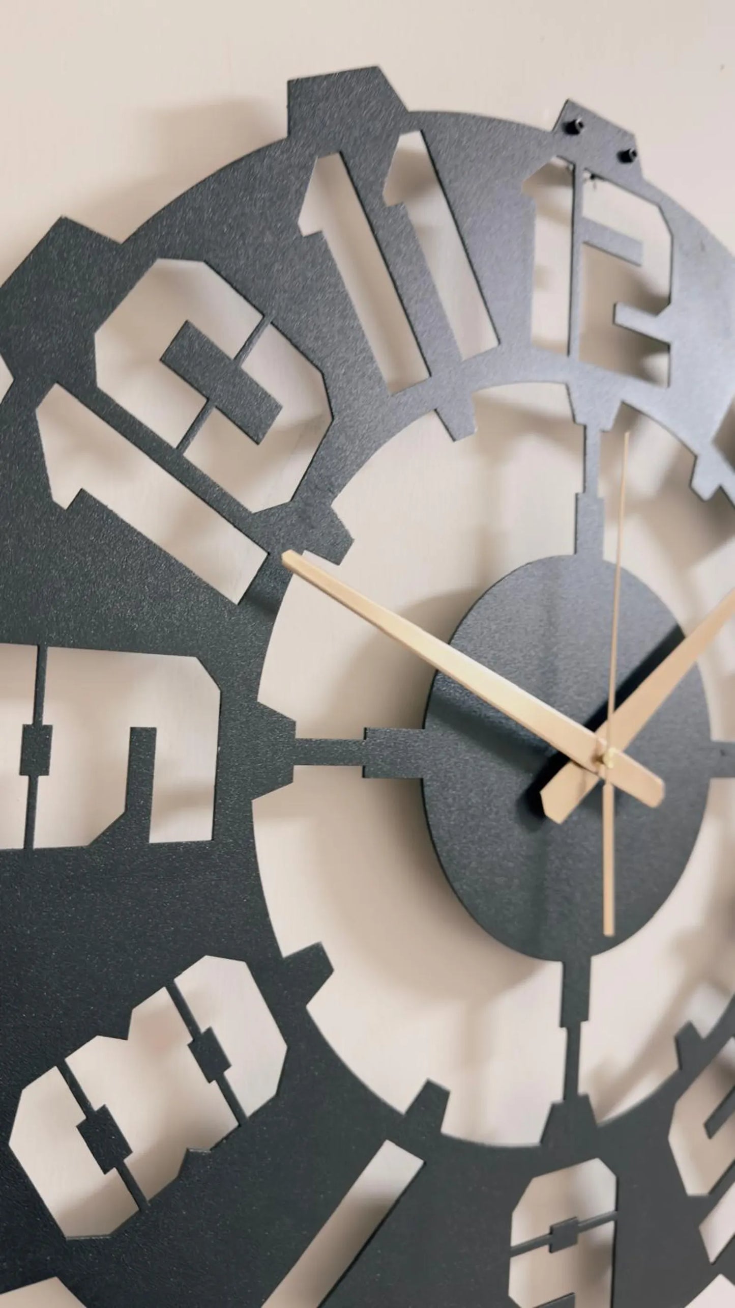 Minimalist Black Metal Wall Clock – Extra Large Geometric Number Design
