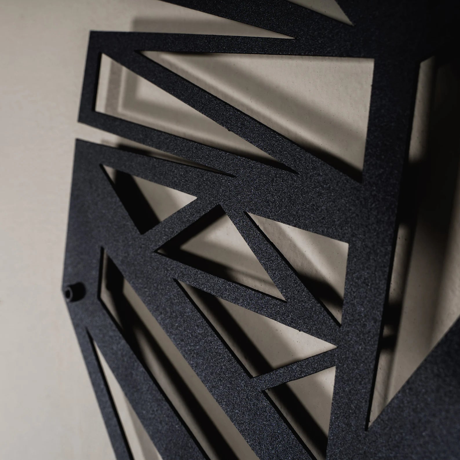 Geometric Metal Feather Wall Hanging (3Pcs)